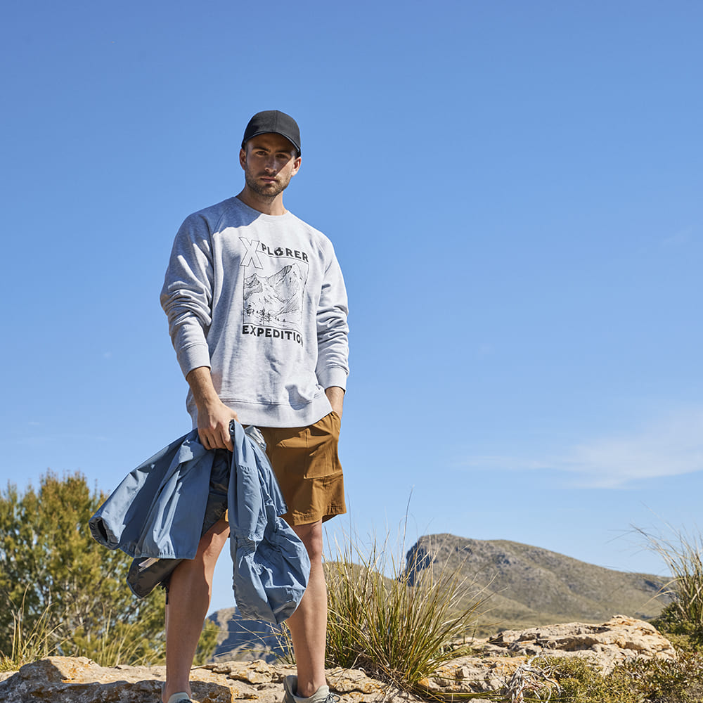 W241224_2253_SELAWIK_601_W251240_1005_WYNDHAM_601_W251217_5037_TREK_601_W251892_1001_VIKEN_604